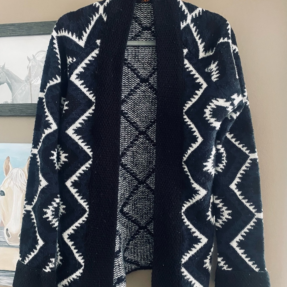 Dex Cardigan
